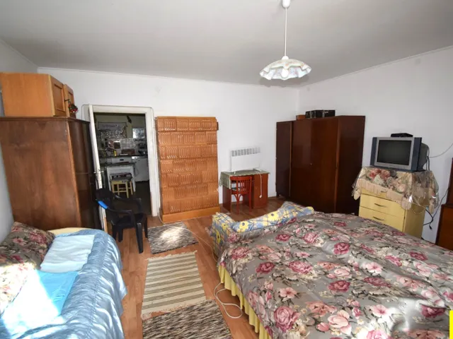 Eladó ház Csepreg, Csepregen 60 m2 családi ház alkalmi áron 23,5 MFt !!! 60 nm