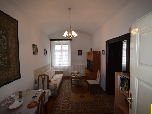 Eladó lakás Kőszeg, Kőszeg szívében lakás eladó – kiváló elhelyezkedés, remek ár! 43 nm