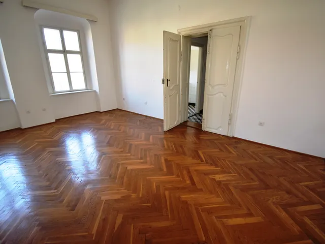 Eladó lakás Kőszeg, Belváros 86 nm