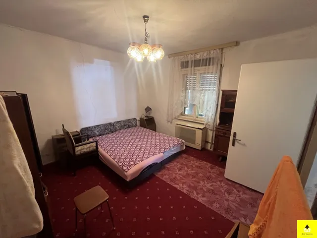 Eladó ház Tompaládony, Két lakrészes családi ház eladó Tompaládonyban – kedvező áron! 95 nm