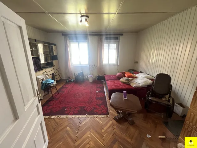 Eladó ház Tompaládony, Két lakrészes családi ház eladó Tompaládonyban – kedvező áron! 95 nm