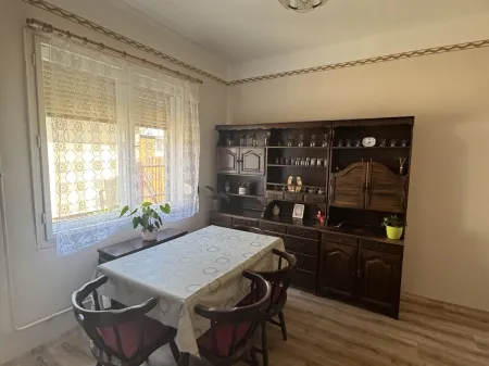 Eladó ház Újlengyel 77 nm