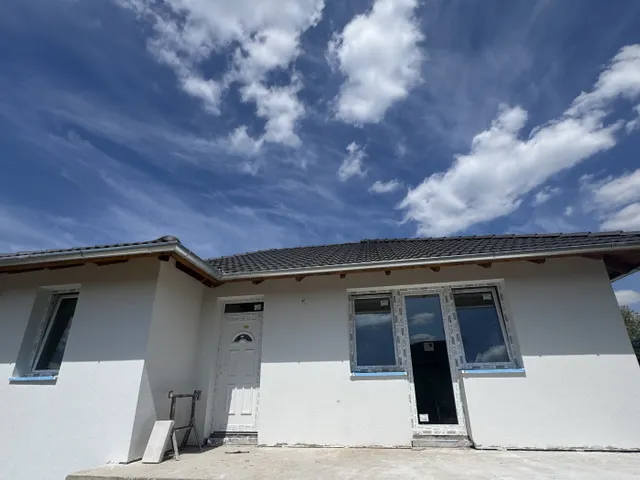 Eladó ház Majosháza 70 nm