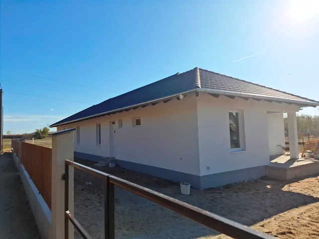 Eladó ház Kakucs 95 nm