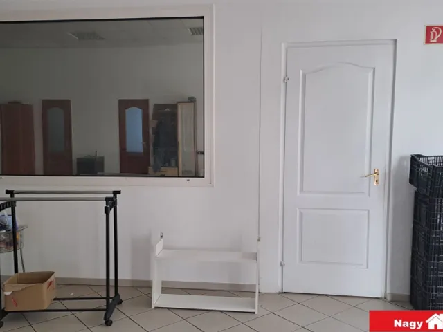 Kiadó kereskedelmi és ipari ingatlan Dabas 1140 nm