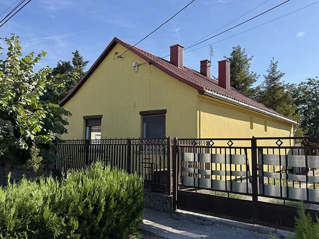 Eladó ház Dabas 76 nm