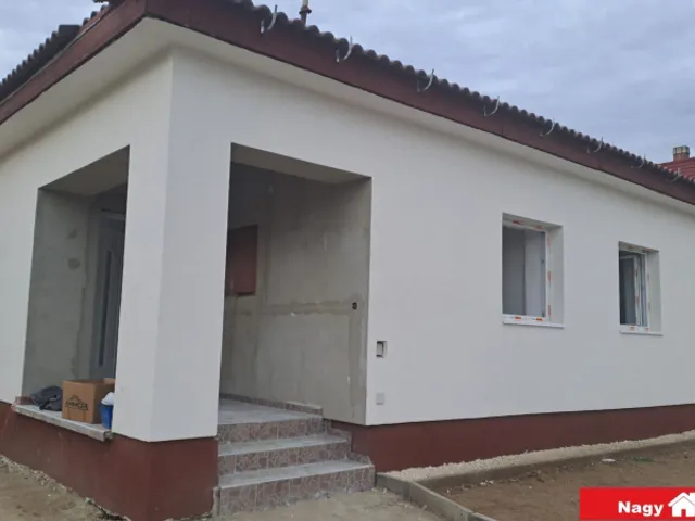 Eladó ház Örkény 110 nm