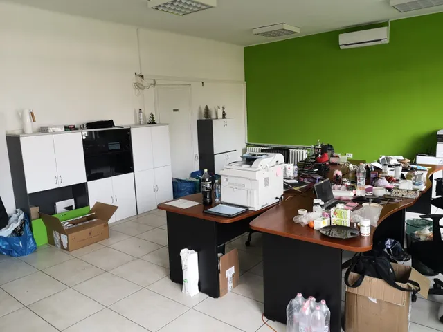 Eladó kereskedelmi és ipari ingatlan Budapest XVIII. kerület, Bókaytelep 500 nm