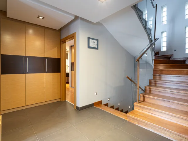 Eladó ház Székesfehérvár 270 nm