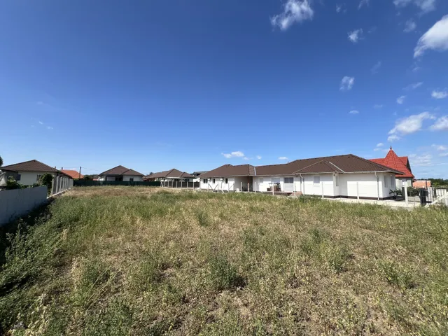 Eladó telek Inárcs 904 nm