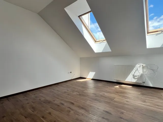 Eladó lakás Budapest XVIII. kerület, Kossuth Ferenc-telep 125 nm