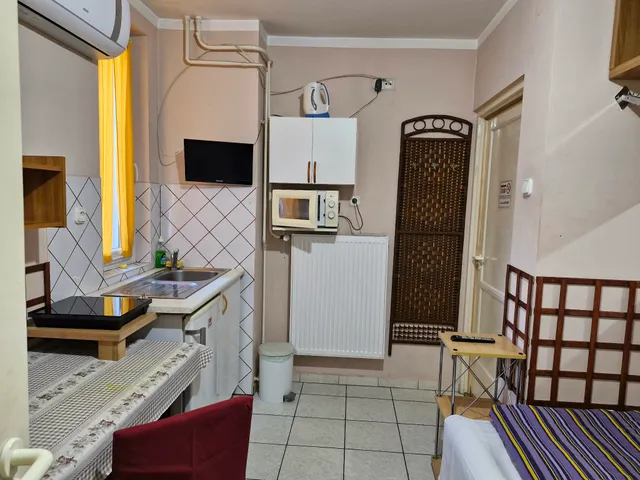 Kiadó lakás Budapest XVIII. kerület, Kossuth Ferenc-telep 10 nm