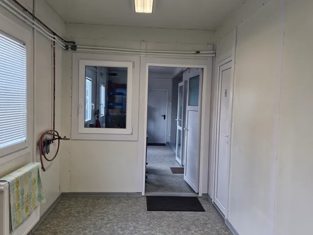 Kiadó kereskedelmi és ipari ingatlan Monor 422 nm