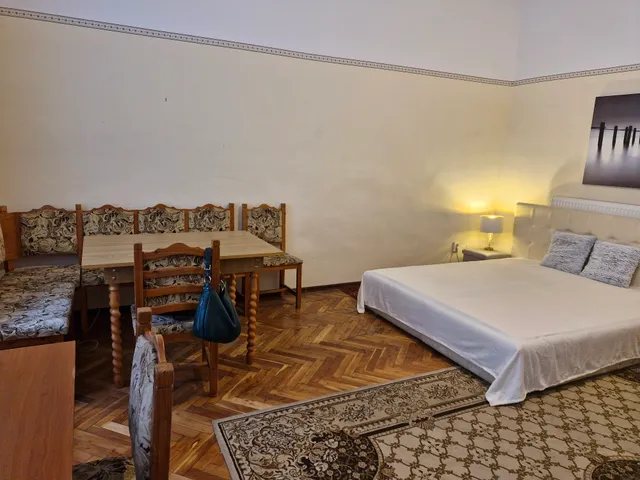 Kiadó lakás Budapest VIII. kerület, Csarnoknegyed 46 nm