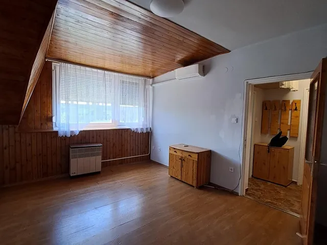 Kiadó lakás Szolnok 32 nm