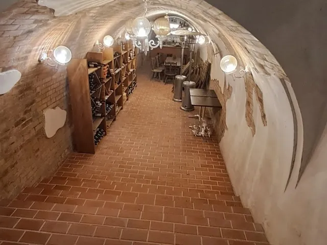 Eladó kereskedelmi és ipari ingatlan Monor 105 nm