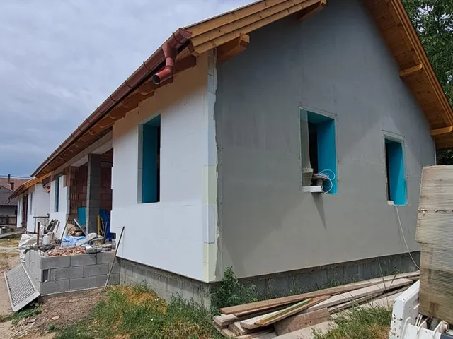 Eladó ház Monor 84 nm