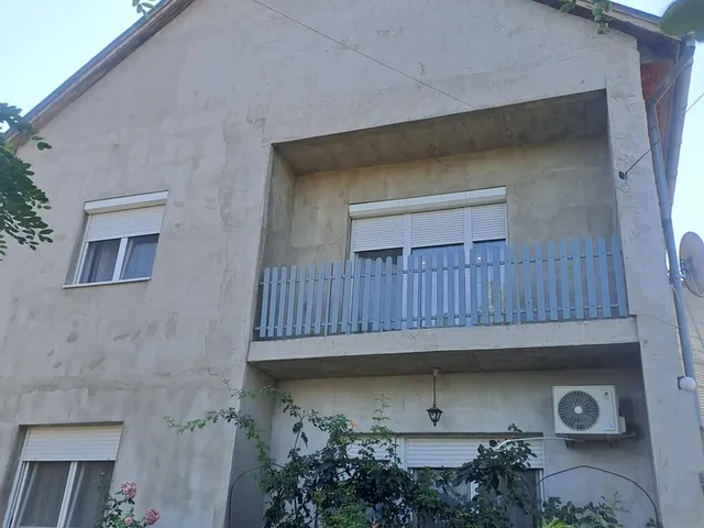 Eladó lakás Monor 68 nm