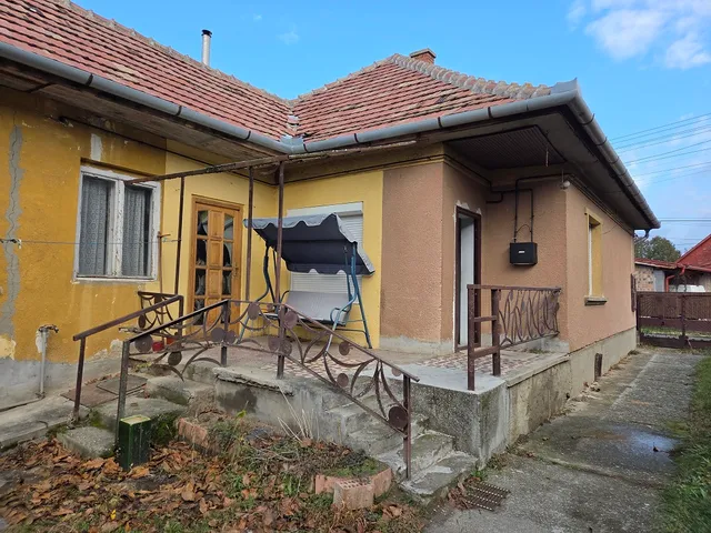 Eladó ház Péteri 85 nm