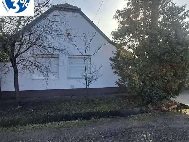 Eladó ház Monor 54 nm