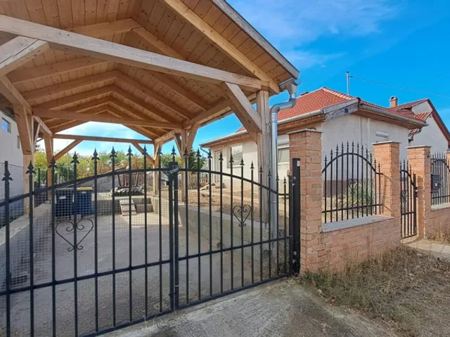 Eladó ház Monorierdő 38 nm