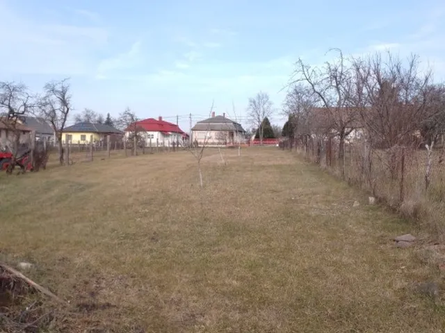 Eladó mezőgazdasági ingatlan Pásztó, Hasznos 900 nm