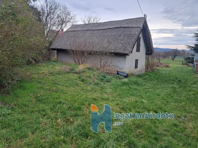 Eladó ház Alsópáhok 2411 nm