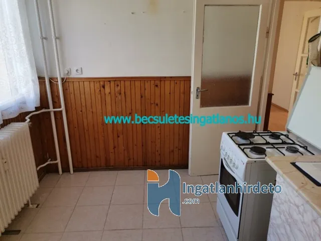 Eladó lakás Zalaegerszeg, Landorhegy