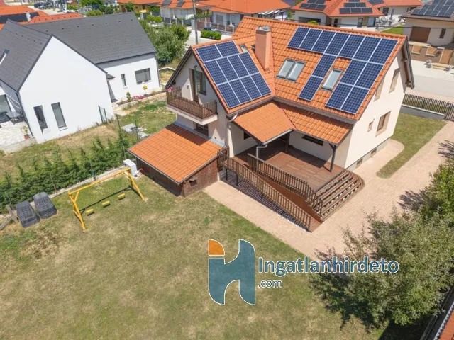Eladó ház Nemesvámos 843 nm