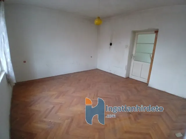 Eladó ház Zagyvaszántó 800 nm