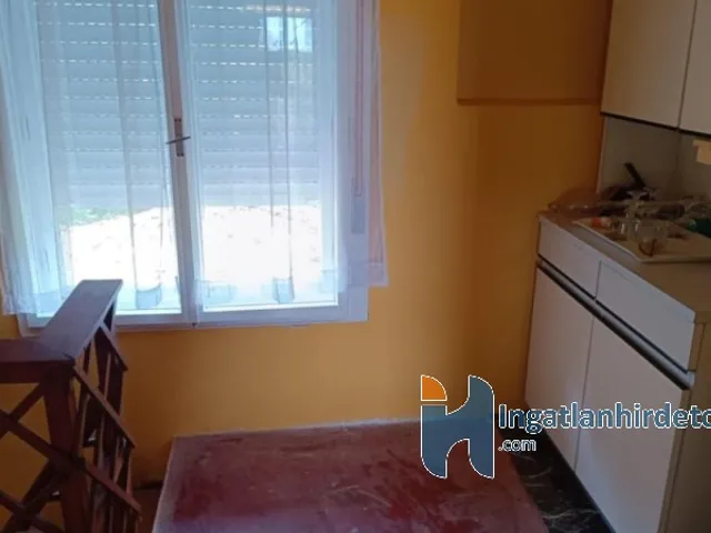 Eladó ház Pécs 1217 nm