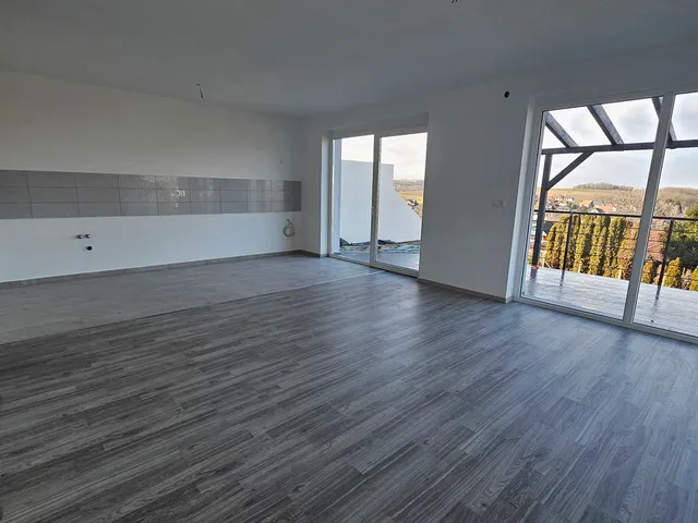 Eladó ház Teskánd 841 nm