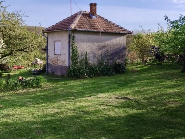 Eladó mezőgazdasági ingatlan Zalaegerszeg, Lukahegy 3200 nm