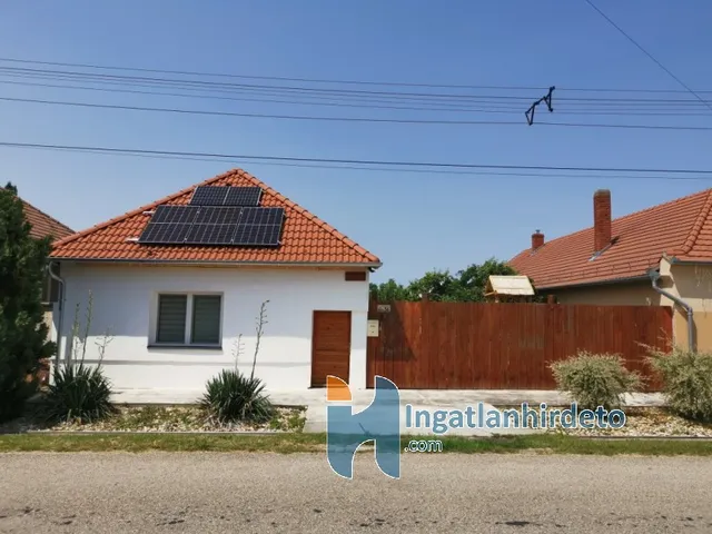 Eladó ház Levél 849 nm