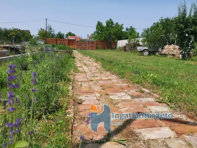 Eladó ház Levél 849 nm