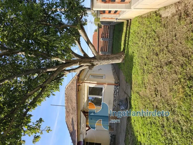 Eladó ház Pécs 528 nm
