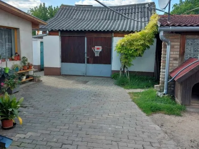 Eladó ház Dunaföldvár 1221 nm