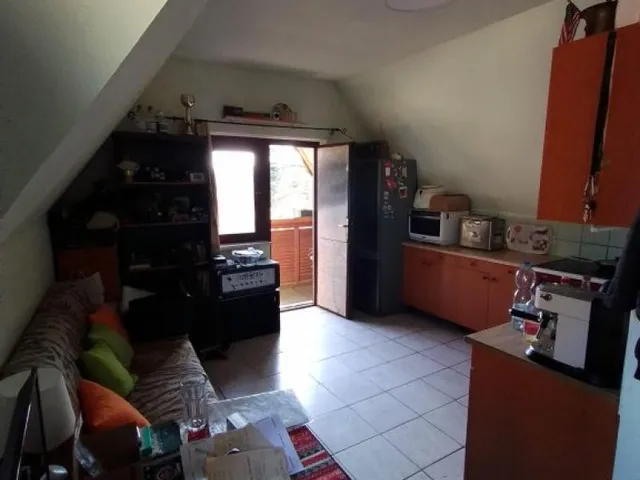 Eladó ház Szada 720 nm