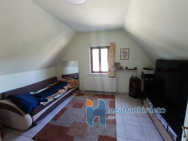 Eladó ház Szada 720 nm