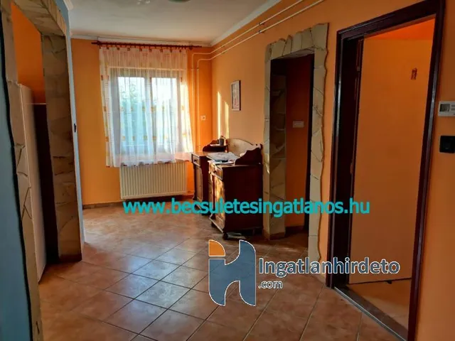 Eladó ház Kávás 1065 nm
