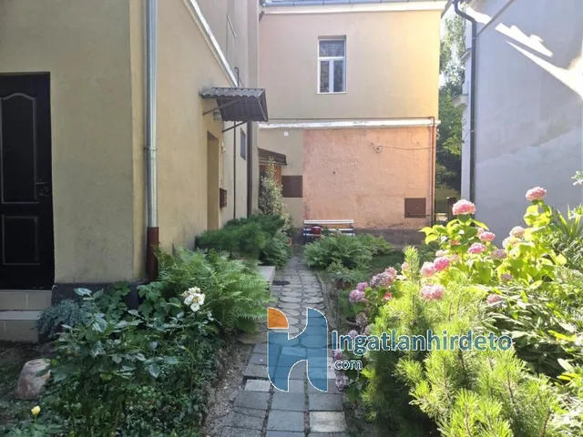 Eladó lakás Keszthely
