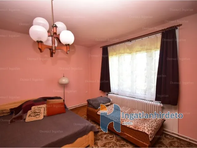 Eladó ház Rábahidvég 6081 nm