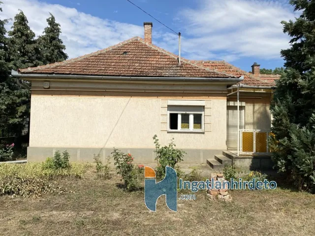 Eladó ház Karácsond 1473 nm
