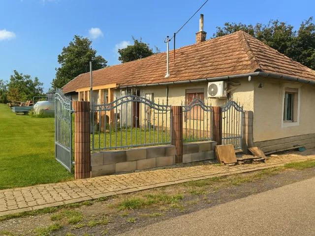 Eladó ház Csehi 888 nm