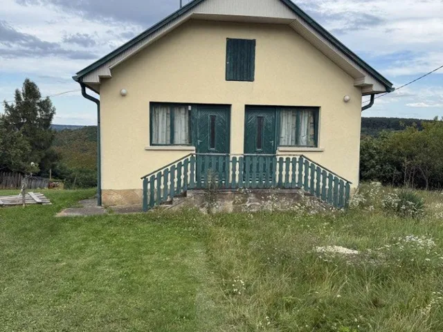 Eladó üdülő és hétvégi ház Zalaegerszeg 2917 nm