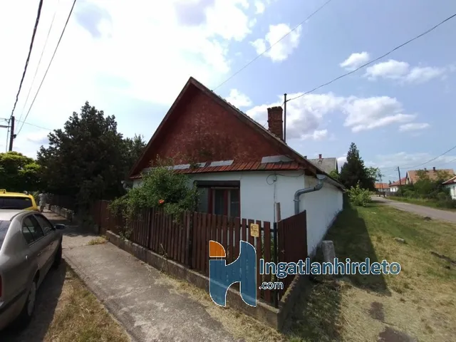 Eladó ház Jászárokszállás 430 nm