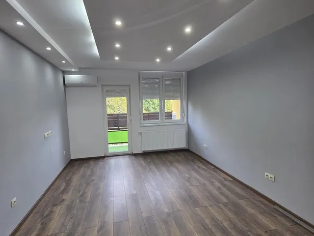 Eladó lakás Zalaegerszeg