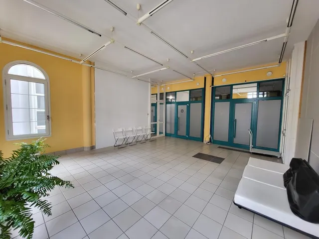 Eladó kereskedelmi és ipari ingatlan Zalaegerszeg 1 nm