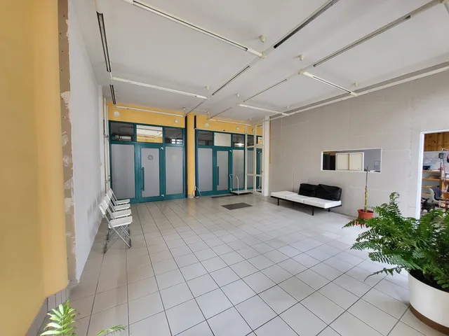 Eladó kereskedelmi és ipari ingatlan Zalaegerszeg 1 nm