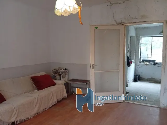 Eladó ház Gyömrő 1075 nm